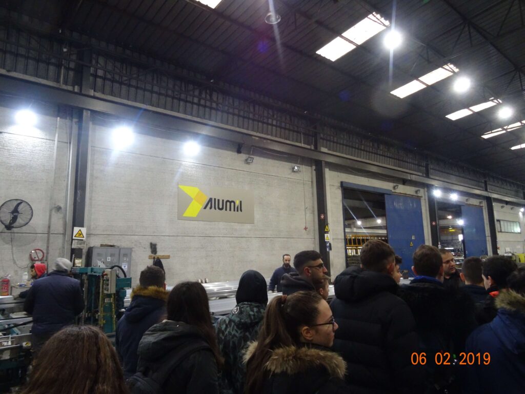 Το Παραγωγικό Σκασιαρχείο ταξιδεύει στην Alumil